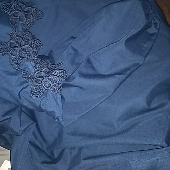 very j crochet cold shoulder dress - Picture 2 of 3